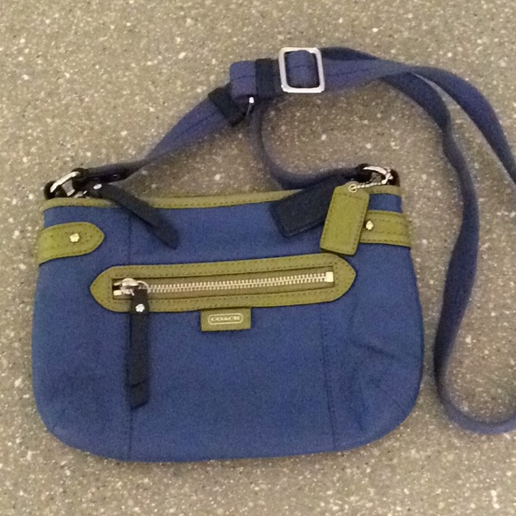 💕NWOT💕  COACH CROSSBODY - Picture 1 of 6